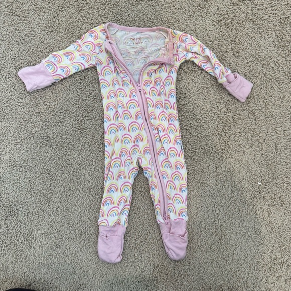 Newborn girl bundle- Monica and Andy, Little Sleepies - Picture 2 of 4